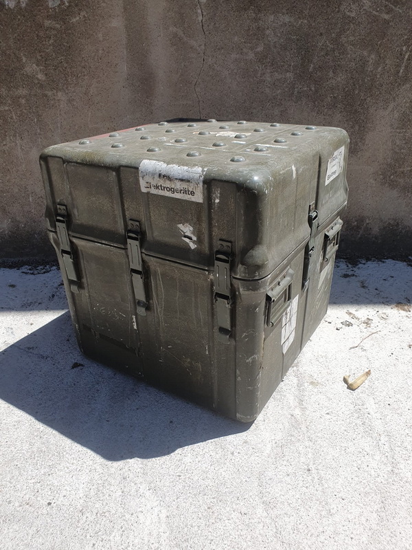 caja militar metal 60x58x58 1u
